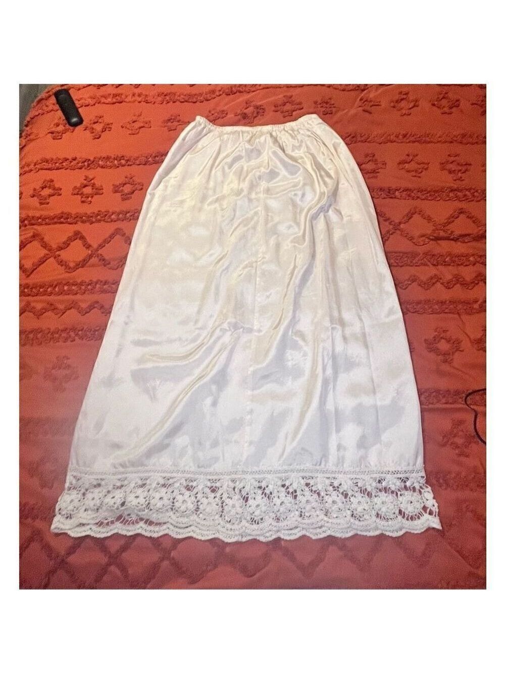 New Frontier Slip. Shiny heavy silky feel. USA. Sz. Large - Picture 15 of 16
